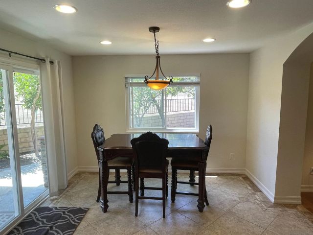 1994 Casablanca Ct., Vista, CA 92081