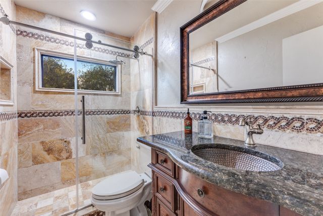 10585 Pagewood Drive, Dallas, TX 75230