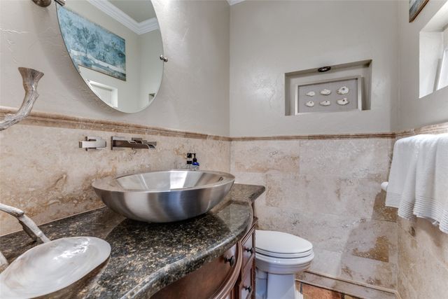 10585 Pagewood Drive, Dallas, TX 75230