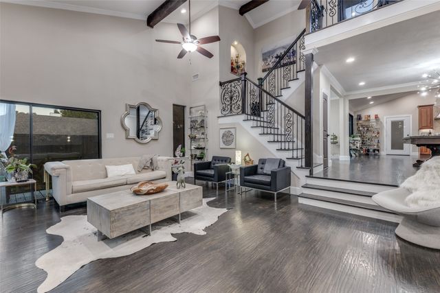 10585 Pagewood Drive, Dallas, TX 75230