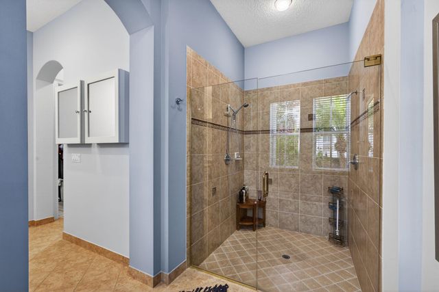 1309 Sonoma Court, Palm Beach Gardens, FL 33410