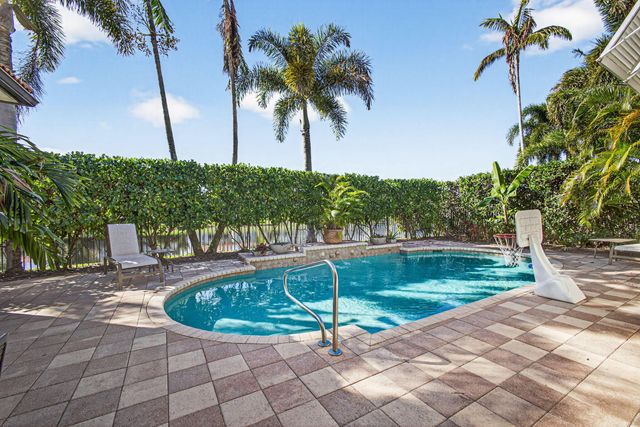 1309 Sonoma Court, Palm Beach Gardens, FL 33410