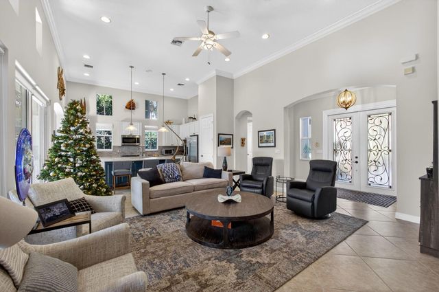 1309 Sonoma Court, Palm Beach Gardens, FL 33410