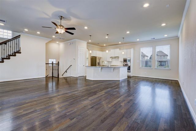 10804 Kyler Oaks Place, Houston, TX 77043