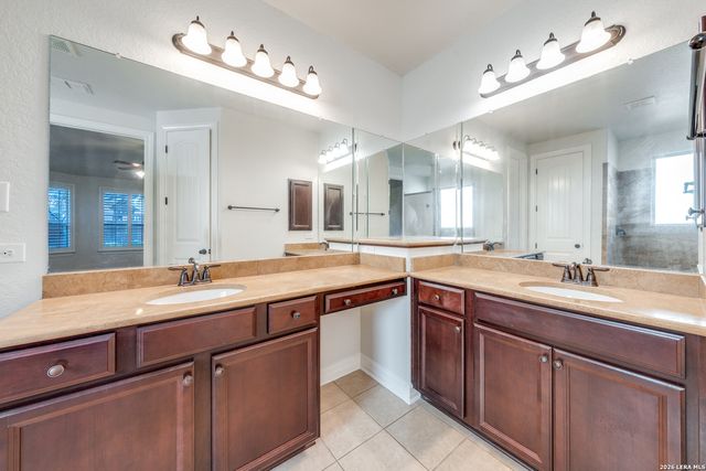 11350 Ivy Cadence, San Antonio, TX 78253