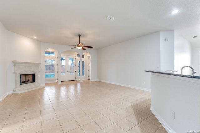 11350 Ivy Cadence, San Antonio, TX 78253