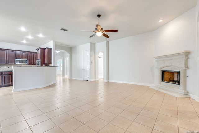 11350 Ivy Cadence, San Antonio, TX 78253