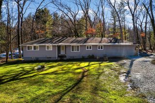 21778 Auten Road, South Bend, IN 46628