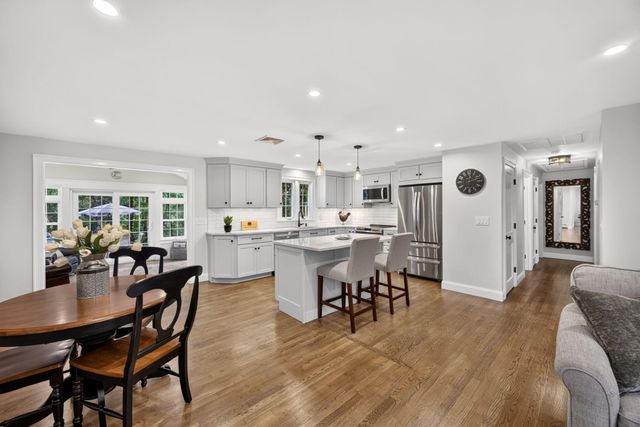 90 Lady Slipper Drive, Dennis, MA 02638