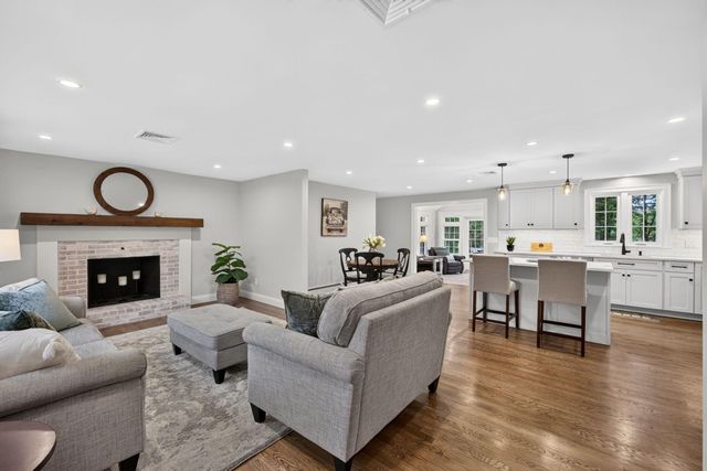 90 Lady Slipper Drive, Dennis, MA 02638