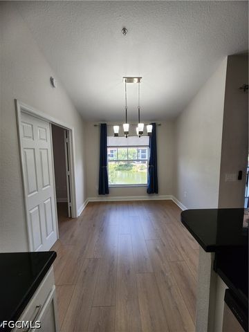 7935 Preserve CIR 434, Naples, FL 34119