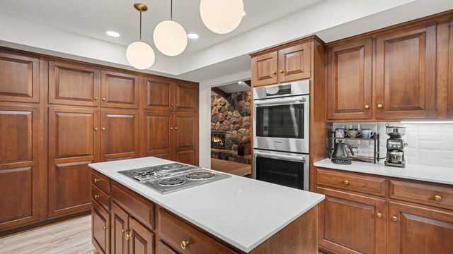 5595 Mountain Road, Genoa Twp, MI 48116