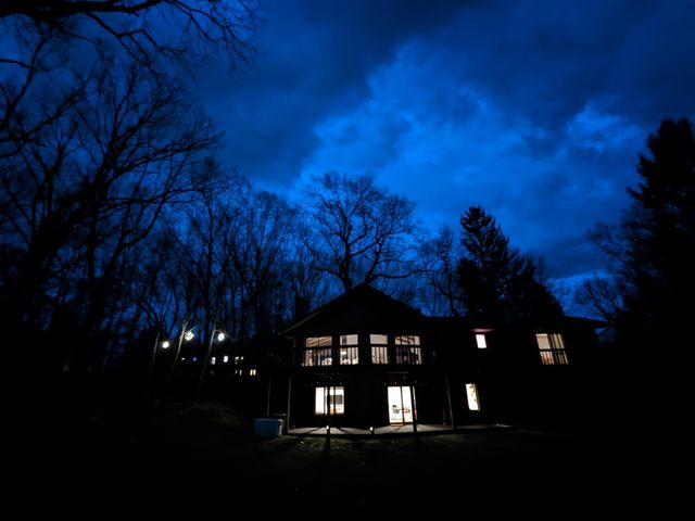 5595 Mountain Road, Genoa Twp, MI 48116