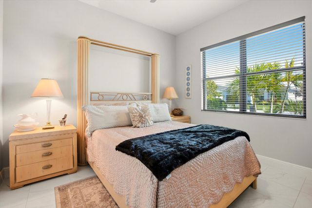 5559 Captiva Lane, Westlake, FL 33470