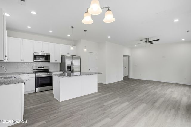 951 Westway Road, Southport, NC 28461