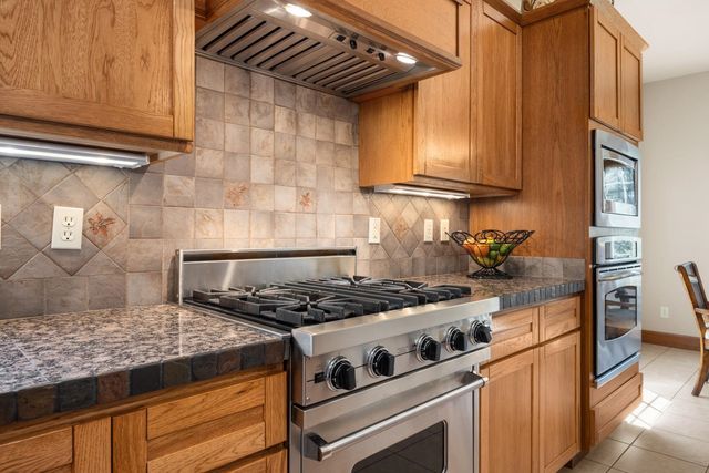 9504 S Baltimore Rd, Spokane, WA 99223