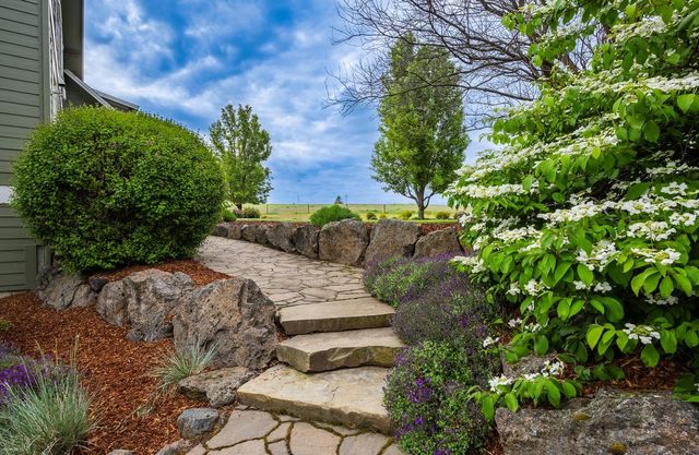 9504 S Baltimore Rd, Spokane, WA 99223