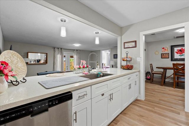 1702 Alabama Street, Baytown, TX 77520