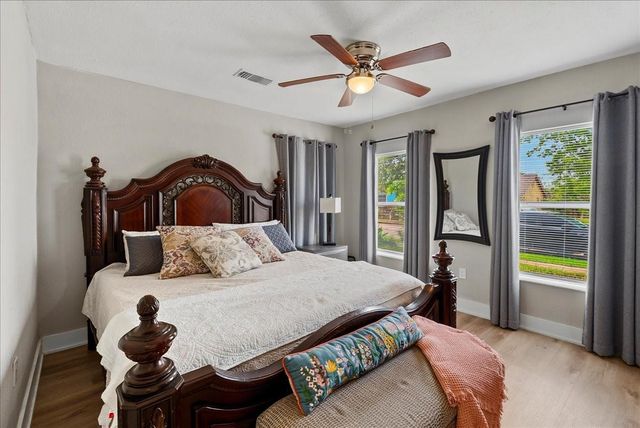 1702 Alabama Street, Baytown, TX 77520