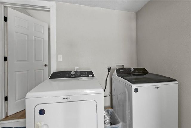 1702 Alabama Street, Baytown, TX 77520