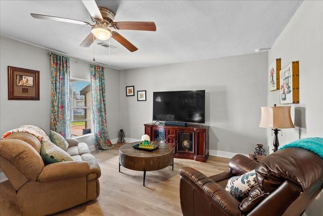 1702 Alabama Street, Baytown, TX 77520