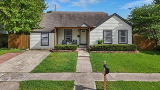 1702 Alabama Street, Baytown, TX 77520