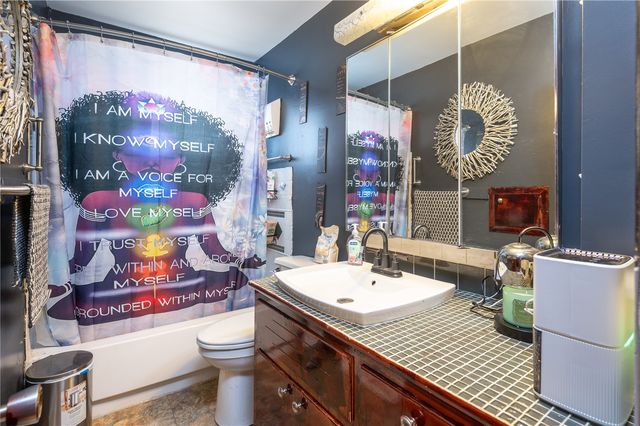 2908 Schultz Drive NW, Cedar Rapids, IA 52405