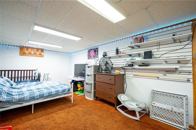 2908 Schultz Drive NW, Cedar Rapids, IA 52405