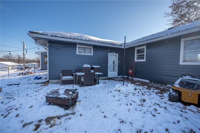 2908 Schultz Drive NW, Cedar Rapids, IA 52405