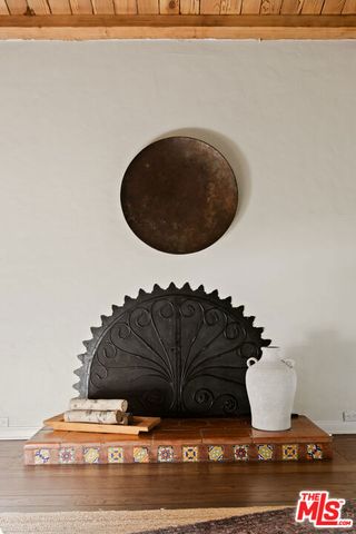 1518 N Beverly Drive, Beverly Hills, CA 90210