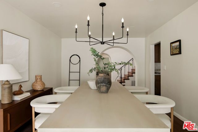 1518 N Beverly Drive, Beverly Hills, CA 90210