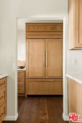 1518 N Beverly Drive, Beverly Hills, CA 90210