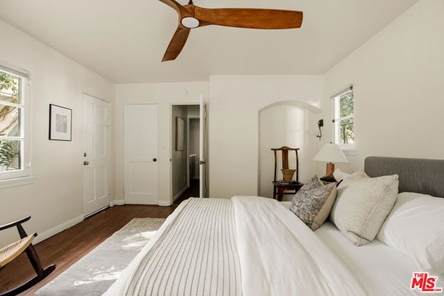 1518 N Beverly Drive, Beverly Hills, CA 90210