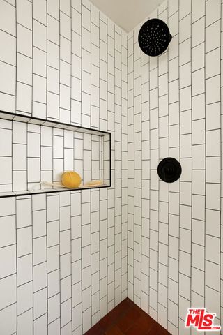 1518 N Beverly Drive, Beverly Hills, CA 90210