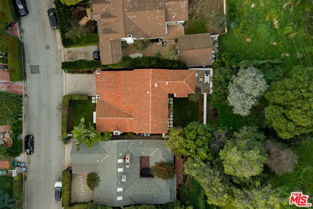 1518 N Beverly Drive, Beverly Hills, CA 90210