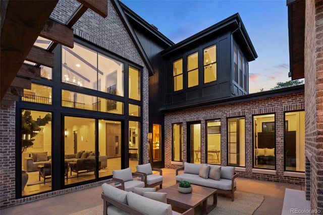 3303 E Asbury Avenue, Denver, CO 80210