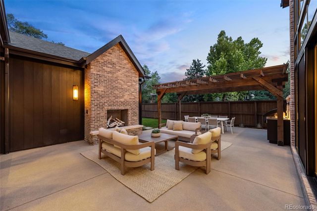 3303 E Asbury Avenue, Denver, CO 80210