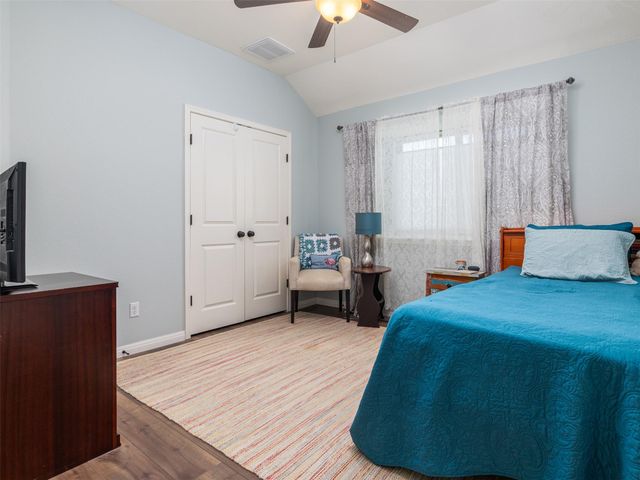 201 Sycamore ST, Georgetown, TX 78633