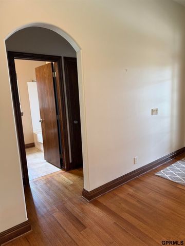 18419 Izard Circle, Elkhorn, NE 68022