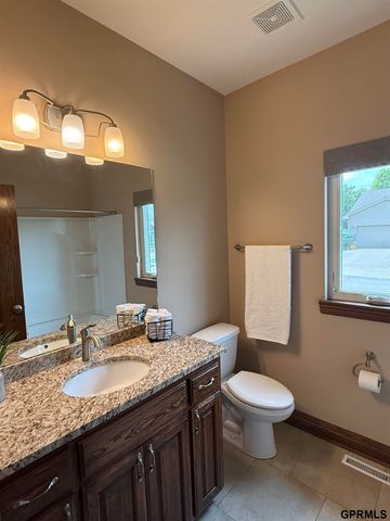 18419 Izard Circle, Elkhorn, NE 68022