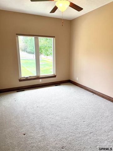 18419 Izard Circle, Elkhorn, NE 68022