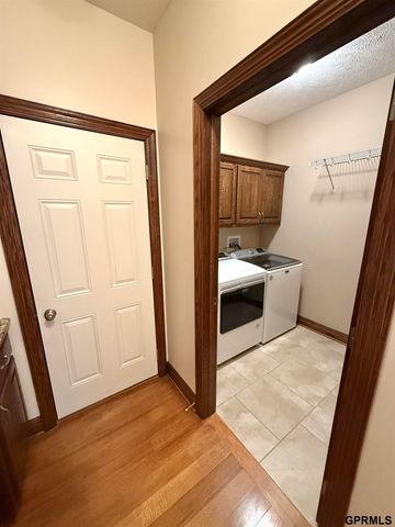 18419 Izard Circle, Elkhorn, NE 68022