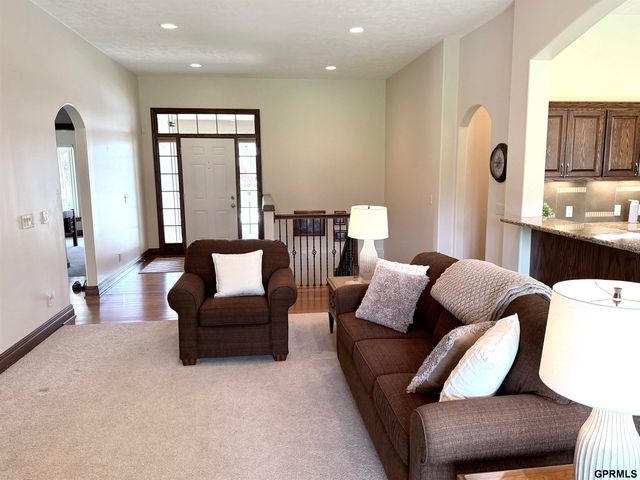 18419 Izard Circle, Elkhorn, NE 68022