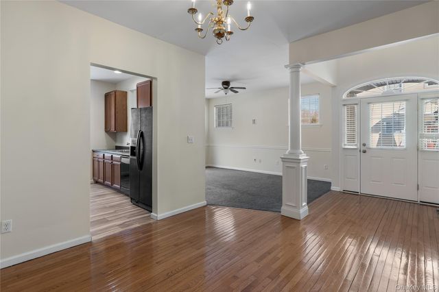 49 Woodside Knolls Drive, Middletown, NY 10940