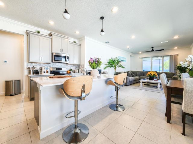 2322 NW Antarus Dr Drive NW, Palm Bay, FL 32907