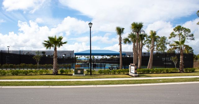 2322 NW Antarus Dr Drive NW, Palm Bay, FL 32907