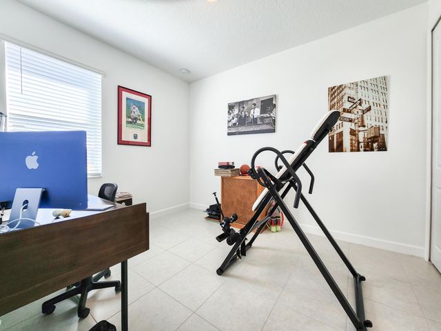 2322 NW Antarus Dr Drive NW, Palm Bay, FL 32907