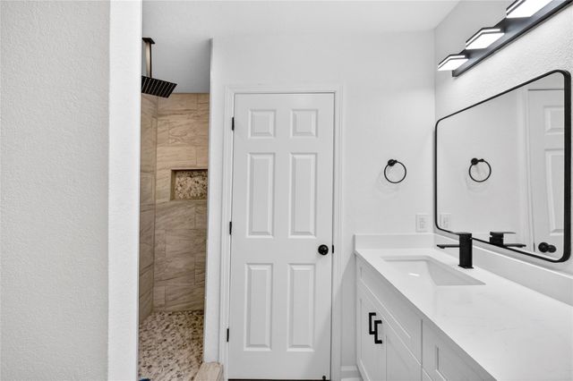 7422 Wiley Road, Houston, TX 77016