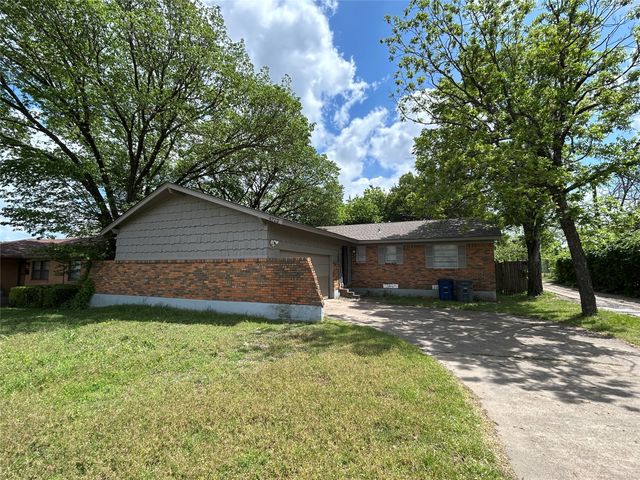 4712 Mark Trail Way, Dallas, TX 75232
