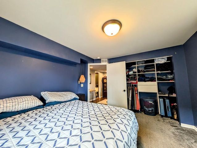 1407 S KERNAN AVENUE, Appleton, WI 54915
